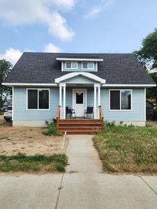 219 Main St NE