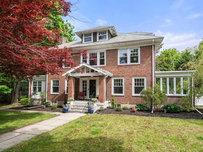 799 Commonwealth Ave