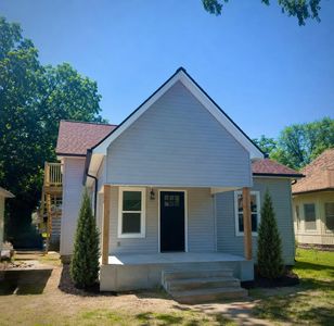 1239 S Main St