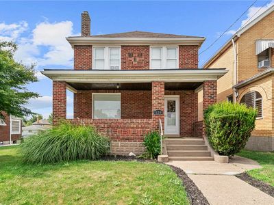 129 E Schwab Ave
