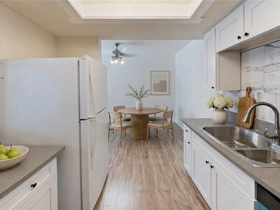 3769 Carlyle Dr APT 74