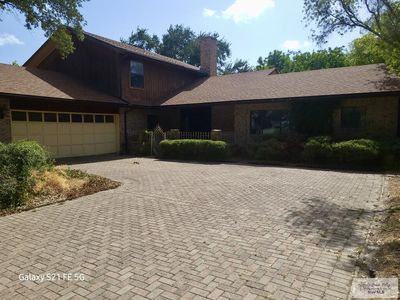 2505 Jacaranda Dr #4