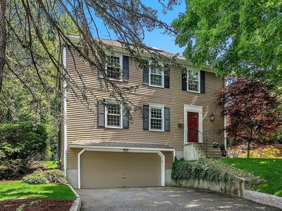 372 Central St