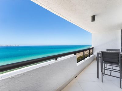 2555 Collins Ave APT 2205