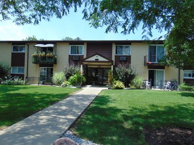 9588 N Terrace Pl #208H