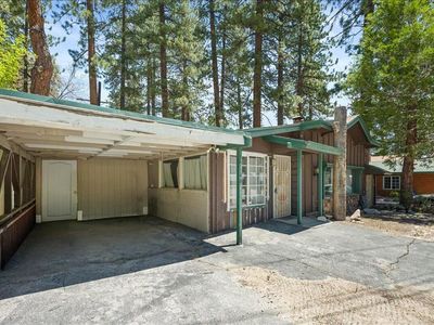 Property at 39148 Rim Of The World Dr, Fawnskin, CA