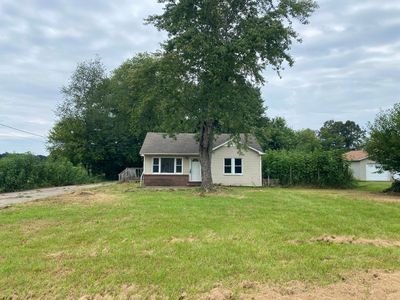 1115 Airport Rd