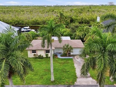 11821 Isle Of Palms Dr