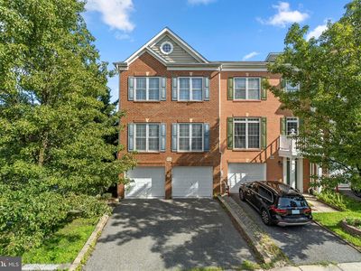 8916 Lee Manor Dr