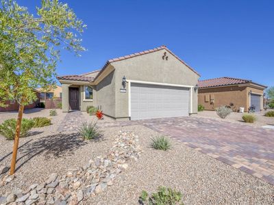 1141 Crestline Ln