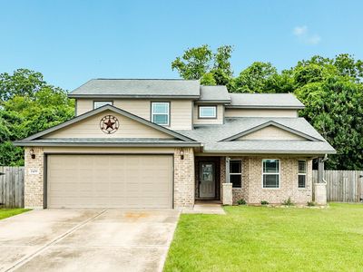 2426 Ridgewood Dr