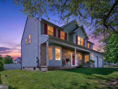 4 E Summit Ave