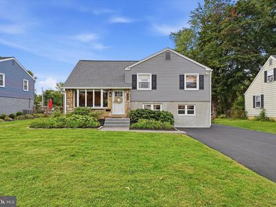 Property at 1312 Bradford Rd, Oreland, PA