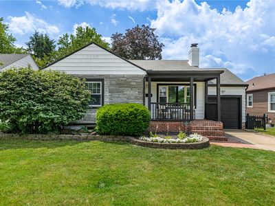 2751 Crescent Blvd