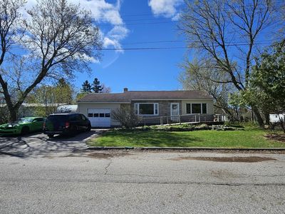Property at 1016 E 6th Ave, Sault Sainte Marie, MI