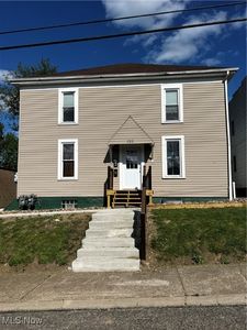 126-127 Grandview Ave