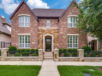 1613 Riviera Ln