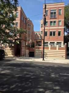 1430 N La Salle Dr APT A1