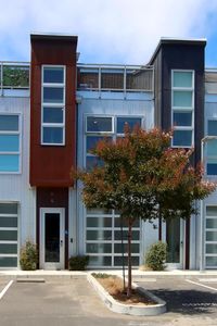 202 Panetta Ave UNIT 4