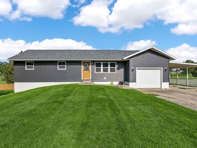 Property at 1524 Rainbow Dr, Belle Plaine, IA
