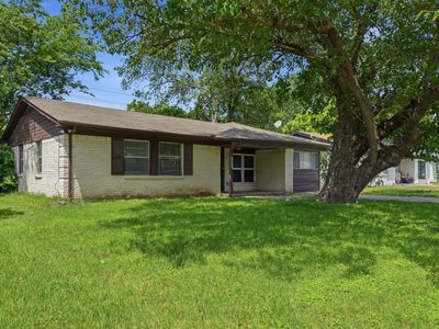 7917 Woodshire Dr