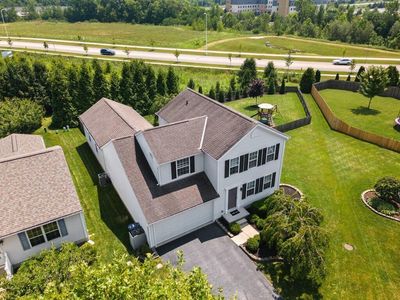 9172 Prestwick Green Dr