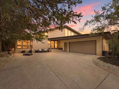208 Canada Way