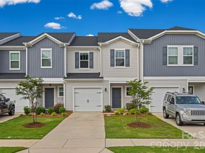 515 Tayberry Ln