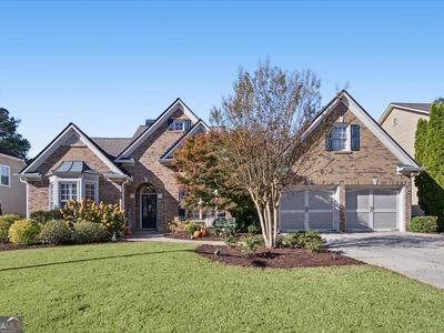 1180 Lakefield Walk