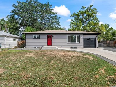 10865 W 39th Place