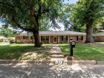 102 Wynnwood Dr