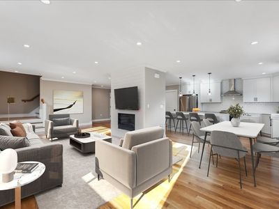 138 Myrtle St Floor 2