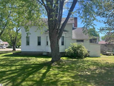 Property at 200 2nd Ave, Tawas City, MI