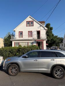 69 Pleasant Street
