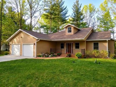 3215 N Branch Dr