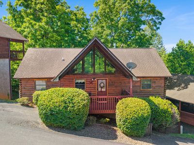 1538 Bears Den Way