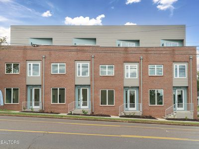 1602 N Central St #101