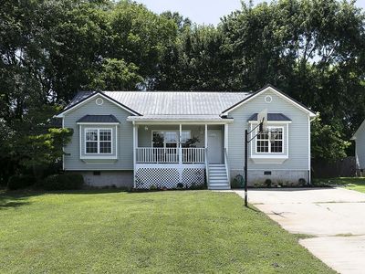 Property at 6 Magnolia St, Aragon, GA