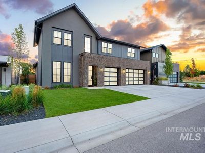 115 S Steel Farm