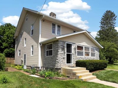 230 Robbins Dr