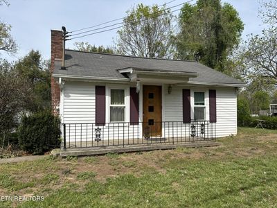 6117 Thorn Grove Pike