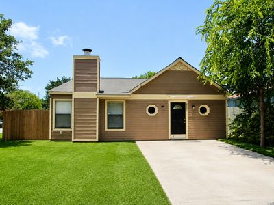 4001 COLONIAL SUN DR