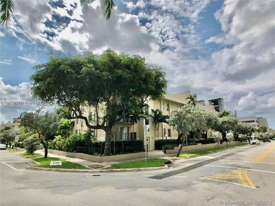 Property at 110 Salamanca Ave APT 207, Coral Gables, FL