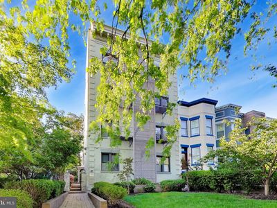 116 N Carolina Ave SE APT 204