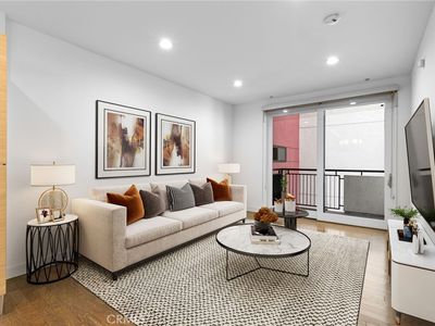 1234 Wilshire Blvd APT 326