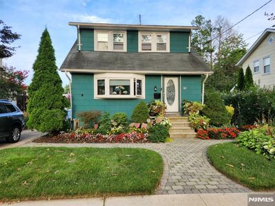 75 Franklin Ave