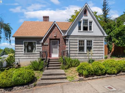 1426 SE Douglas Ave