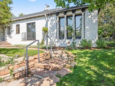 243 S Elizabeth St E