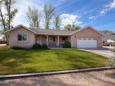 2210 Christie Cir