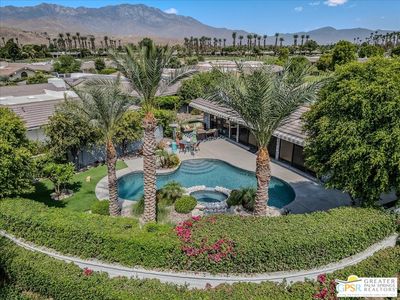 1 Park Ln